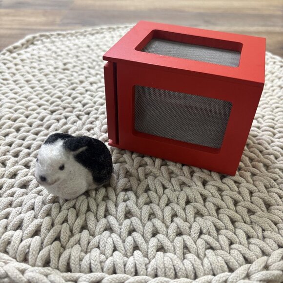 American Girl Baxter The Bunny Pet with Hutch for 18" Dolls Pleasant Company - Picture 1 of 10